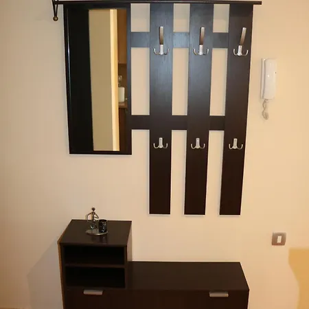 Main Center Apartment